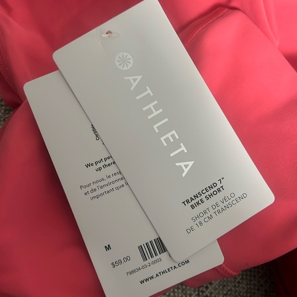 NWT-Athleta Transcend 7” Bike Short, Medium - Picture 4 of 5
